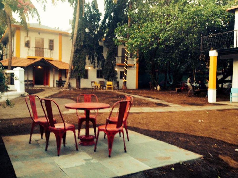 Red Door Hostel Anjuna Zewnętrze zdjęcie